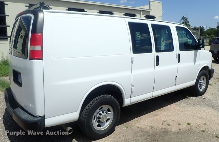 image for item DI4529 2014 Chevrolet Express 2500  van