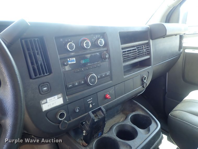 image for item DI4529 2014 Chevrolet Express 2500  van