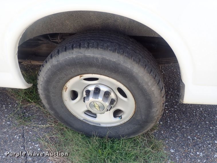 image for item DI4529 2014 Chevrolet Express 2500  van