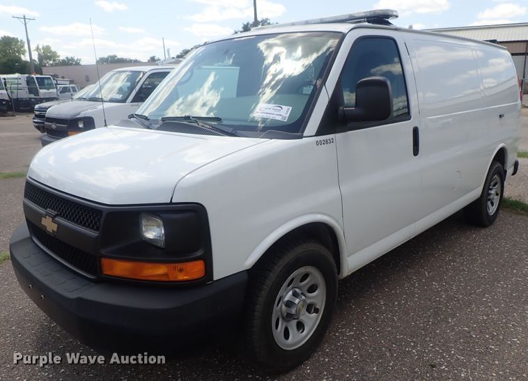 image for item DI4530 2014 Chevrolet Express 1500  van