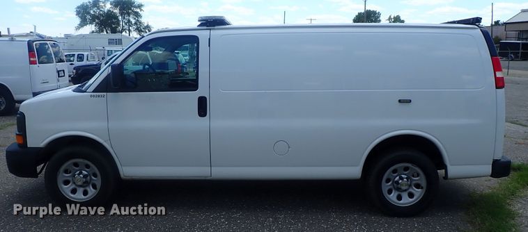 image for item DI4530 2014 Chevrolet Express 1500  van