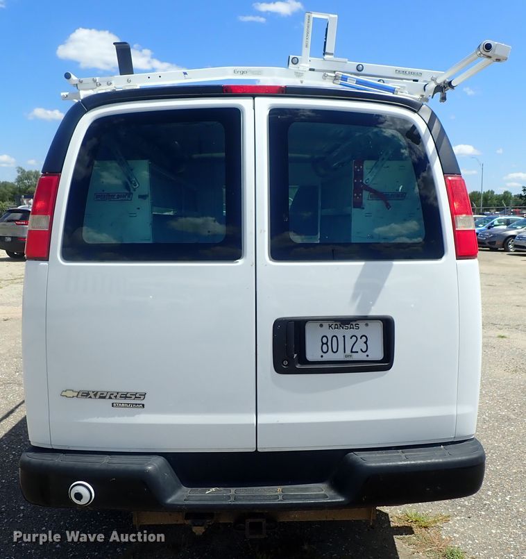 image for item DI4531 2012 Chevrolet Express 2500  van