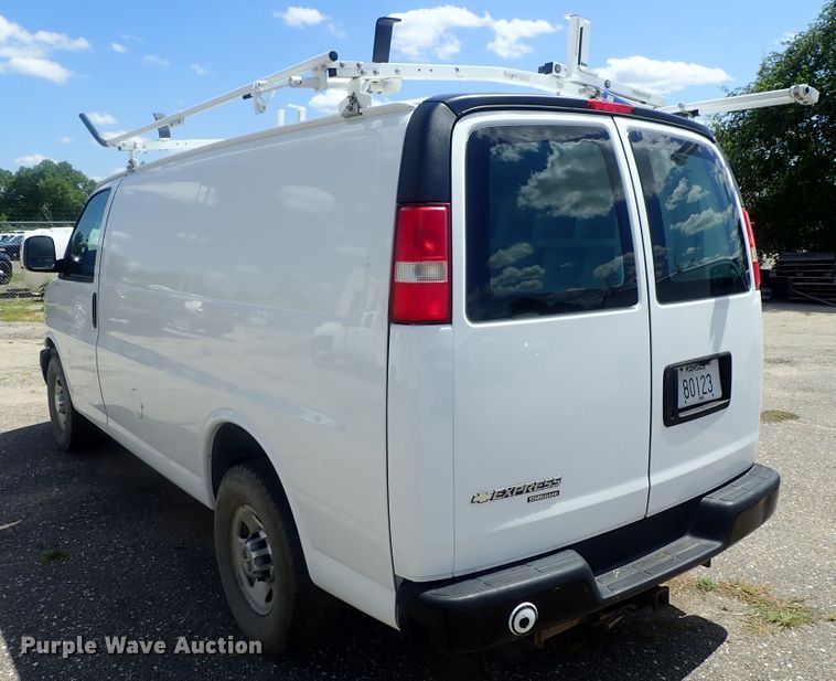 image for item DI4531 2012 Chevrolet Express 2500  van