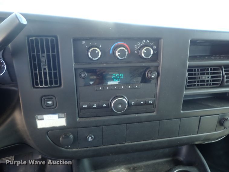 image for item DI4531 2012 Chevrolet Express 2500  van