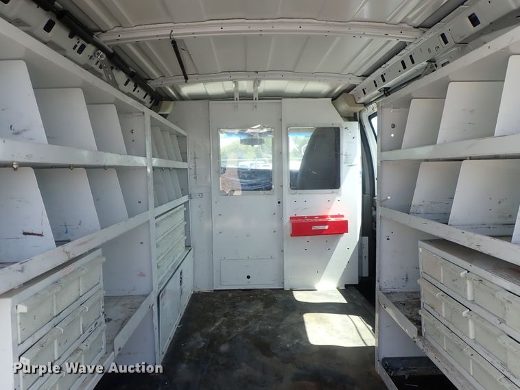 image for item DI4531 2012 Chevrolet Express 2500  van