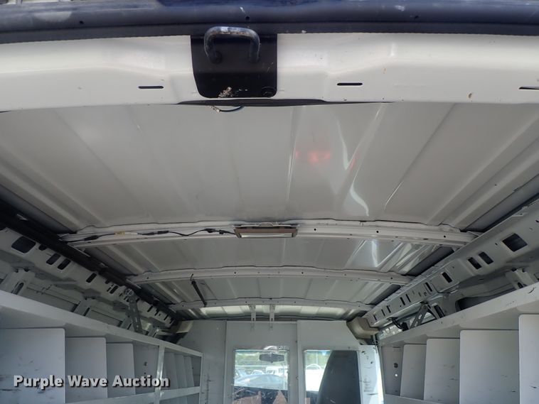 image for item DI4531 2012 Chevrolet Express 2500  van