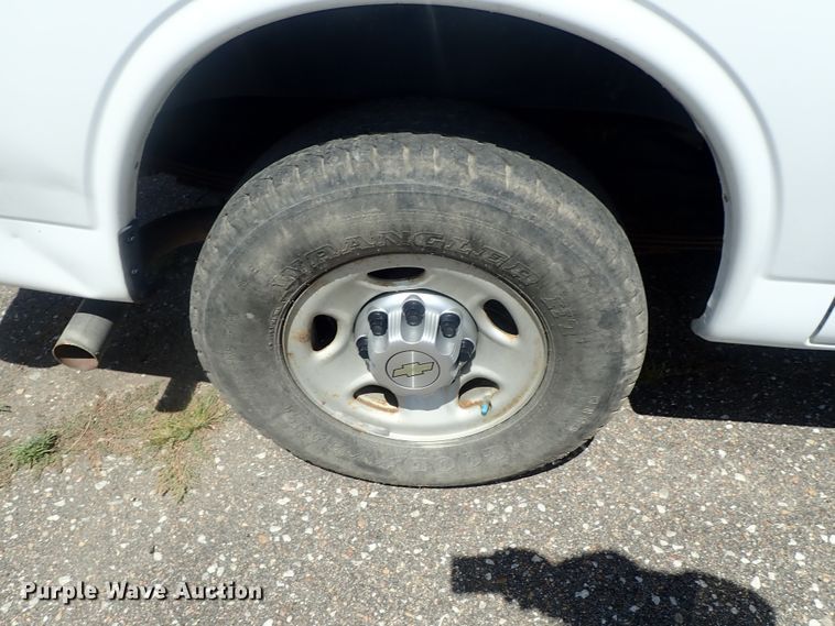 image for item DI4531 2012 Chevrolet Express 2500  van