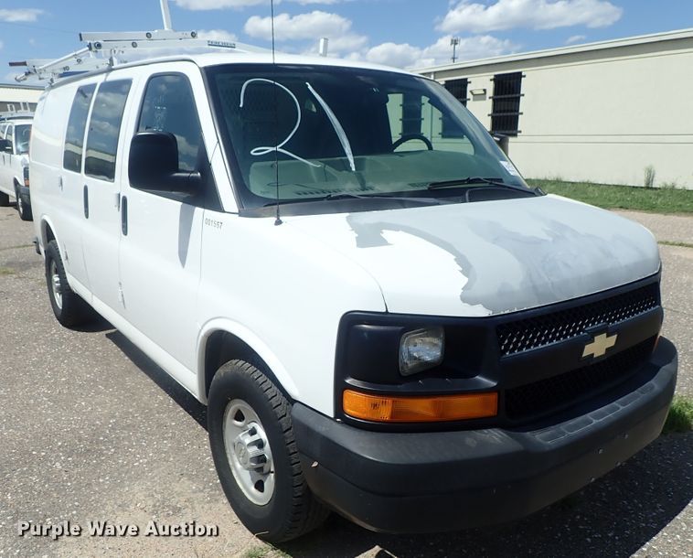 image for item DI4532 2007 Chevrolet Express 2500  van