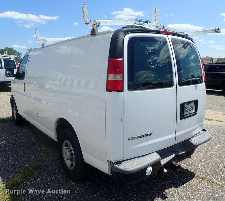 image for item DI4532 2007 Chevrolet Express 2500  van