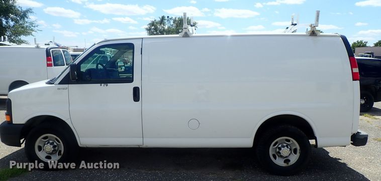 image for item DI4532 2007 Chevrolet Express 2500  van