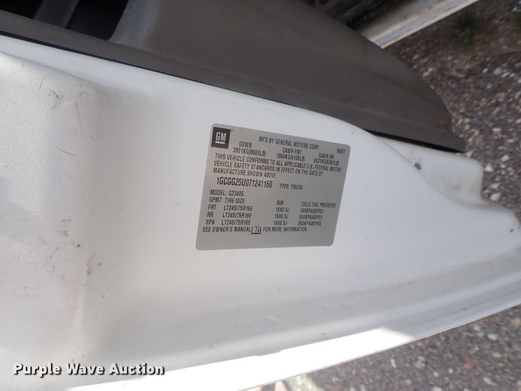 image for item DI4532 2007 Chevrolet Express 2500  van