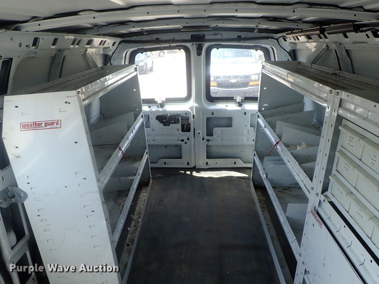 image for item DI4532 2007 Chevrolet Express 2500  van