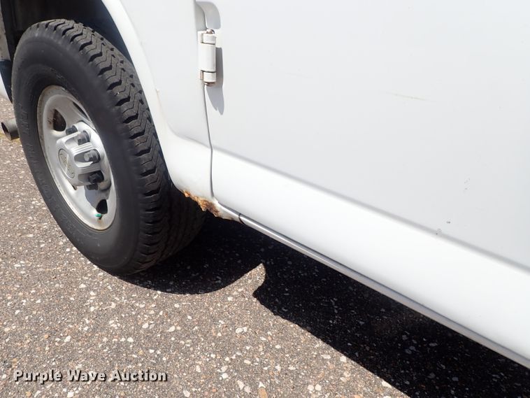 image for item DI4532 2007 Chevrolet Express 2500  van