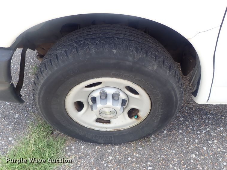 image for item DI4532 2007 Chevrolet Express 2500  van