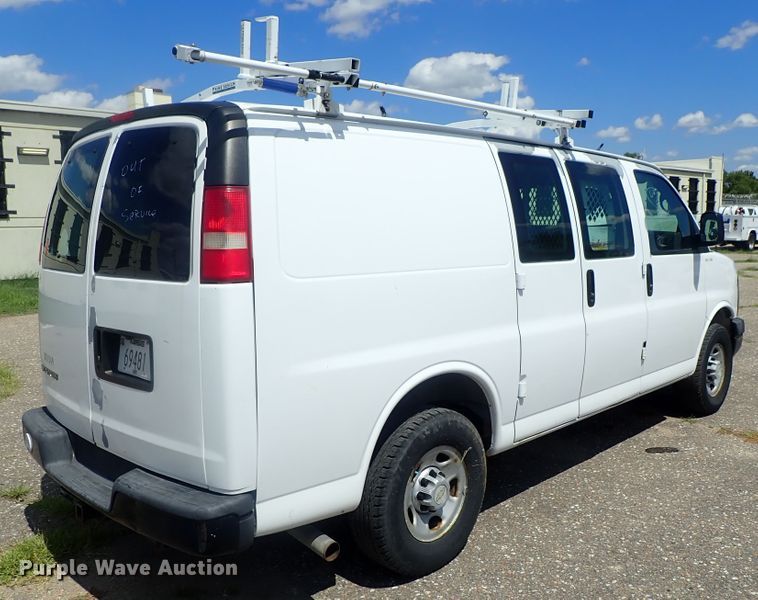 image for item DI4533 2007 Chevrolet Express 2500  van