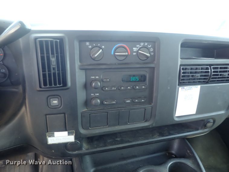 image for item DI4533 2007 Chevrolet Express 2500  van