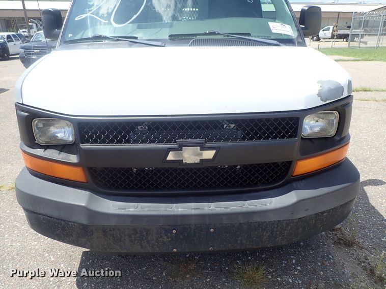 image for item DI4533 2007 Chevrolet Express 2500  van