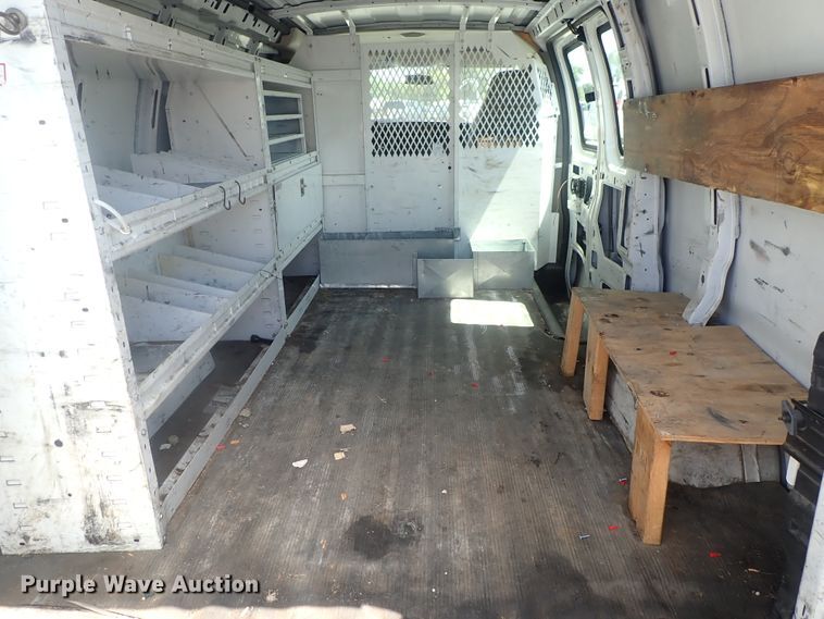 image for item DI4533 2007 Chevrolet Express 2500  van