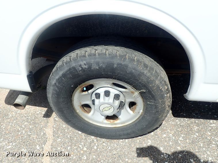 image for item DI4533 2007 Chevrolet Express 2500  van