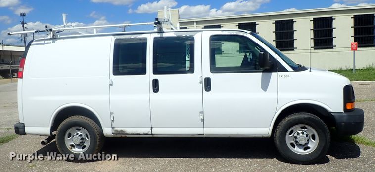 image for item DI4534 2007 Chevrolet Express 2500  van