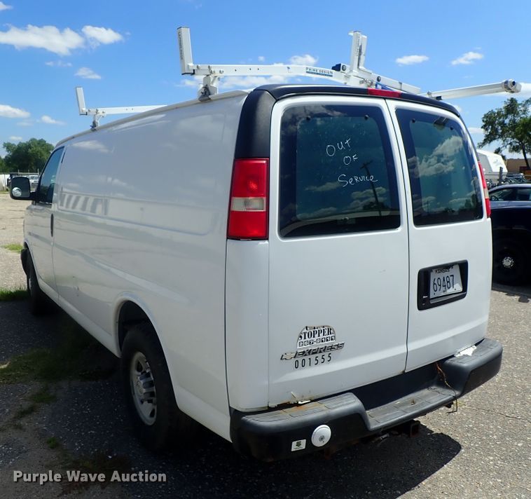 image for item DI4534 2007 Chevrolet Express 2500  van