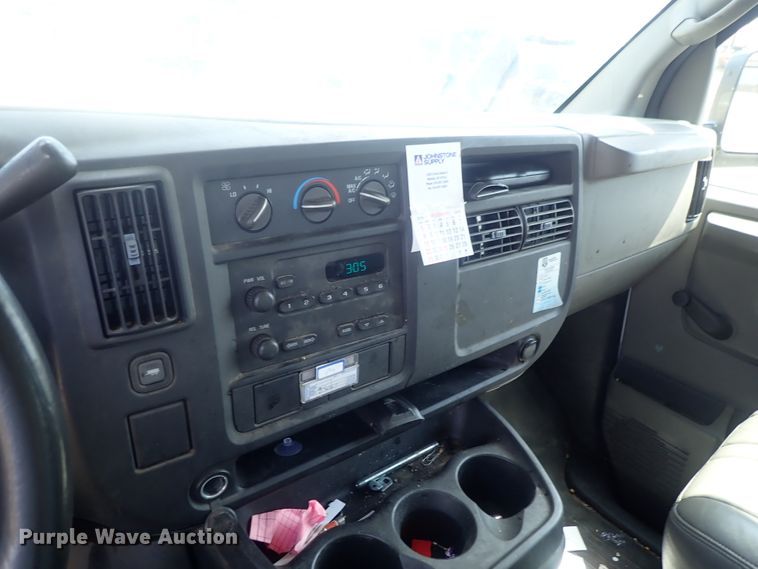 image for item DI4534 2007 Chevrolet Express 2500  van