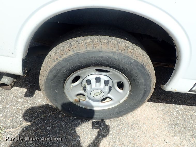 image for item DI4534 2007 Chevrolet Express 2500  van