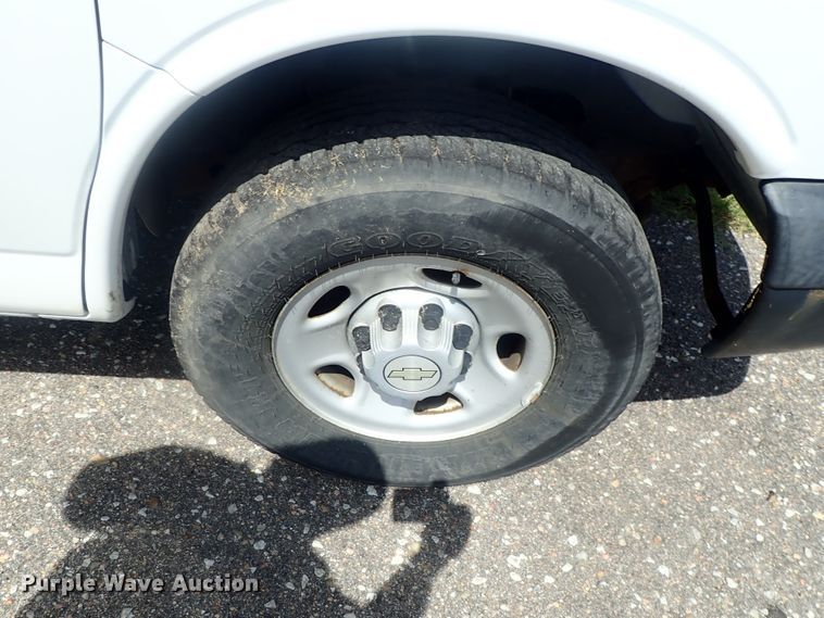 image for item DI4534 2007 Chevrolet Express 2500  van