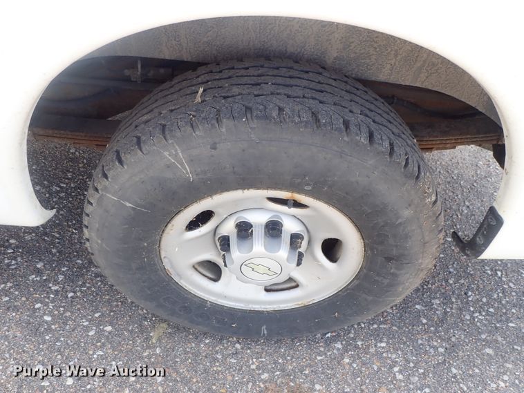 image for item DI4534 2007 Chevrolet Express 2500  van