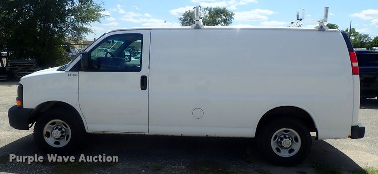 image for item DI4535 2007 Chevrolet Express 2500  van