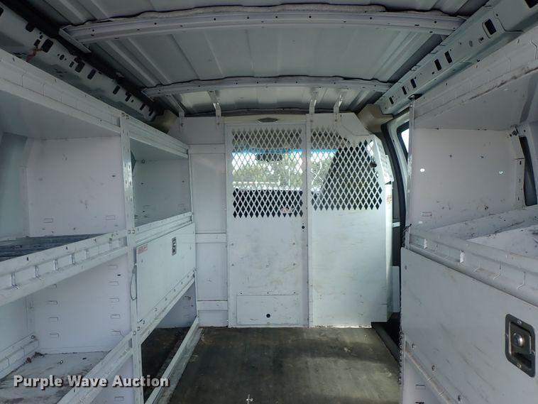 image for item DI4535 2007 Chevrolet Express 2500  van