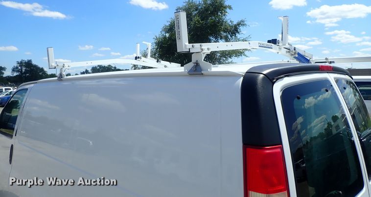 image for item DI4535 2007 Chevrolet Express 2500  van