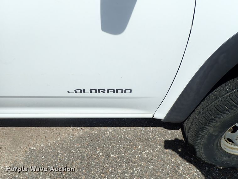 image for item DI4544 2005 Chevrolet Colorado  Ext. Cab pickup truck