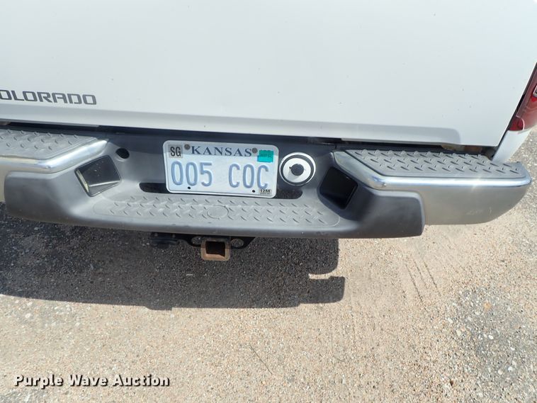 image for item DI4544 2005 Chevrolet Colorado  Ext. Cab pickup truck