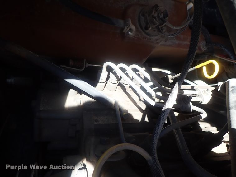 image for item DI4561 1999 New Holland LX665  skid steer loader