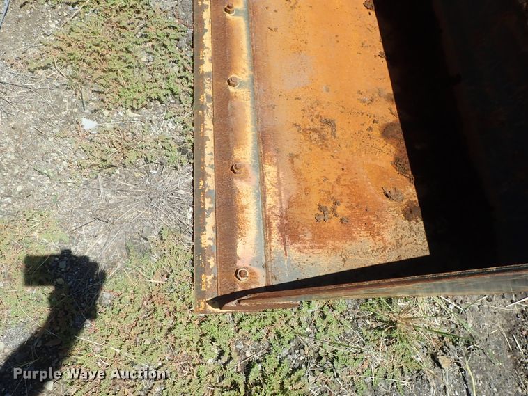 image for item DI4561 1999 New Holland LX665  skid steer loader