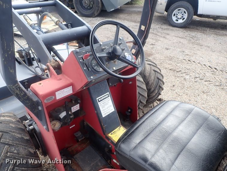 image for item DI4564 1999 Power Trac PT-1850 slope mower