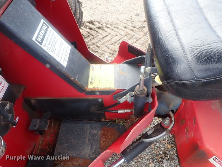 image for item DI4564 1999 Power Trac PT-1850 slope mower