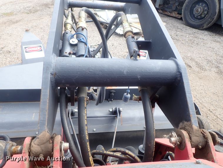 image for item DI4564 1999 Power Trac PT-1850 slope mower