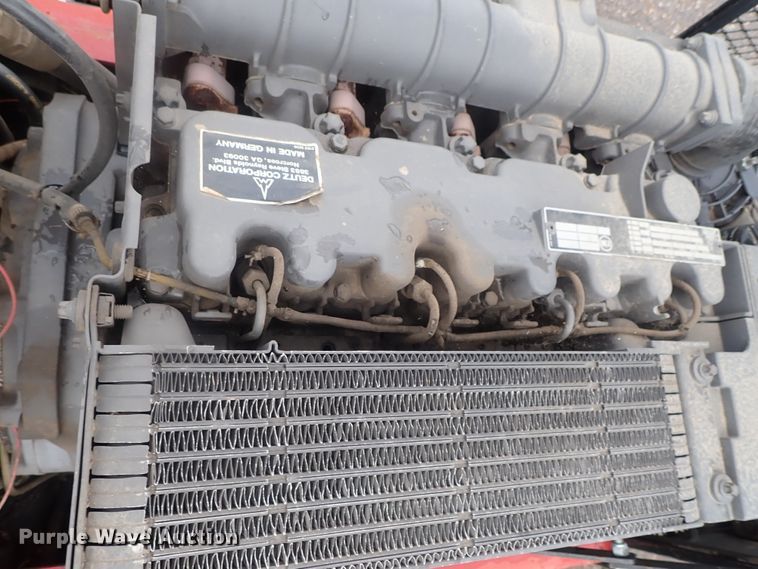 image for item DI4564 1999 Power Trac PT-1850 slope mower