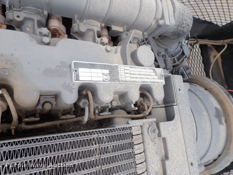 image for item DI4564 1999 Power Trac PT-1850 slope mower