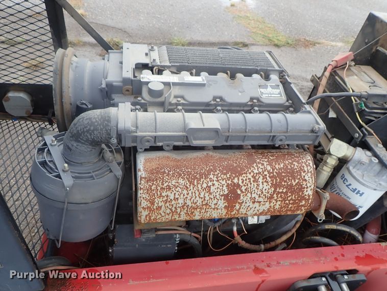 image for item DI4564 1999 Power Trac PT-1850 slope mower