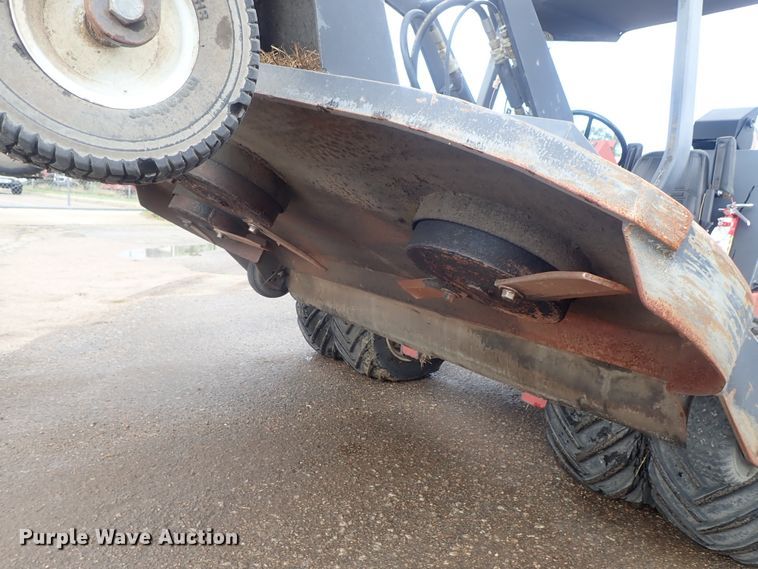 image for item DI4564 1999 Power Trac PT-1850 slope mower