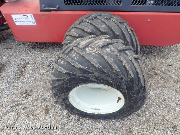 image for item DI4564 1999 Power Trac PT-1850 slope mower