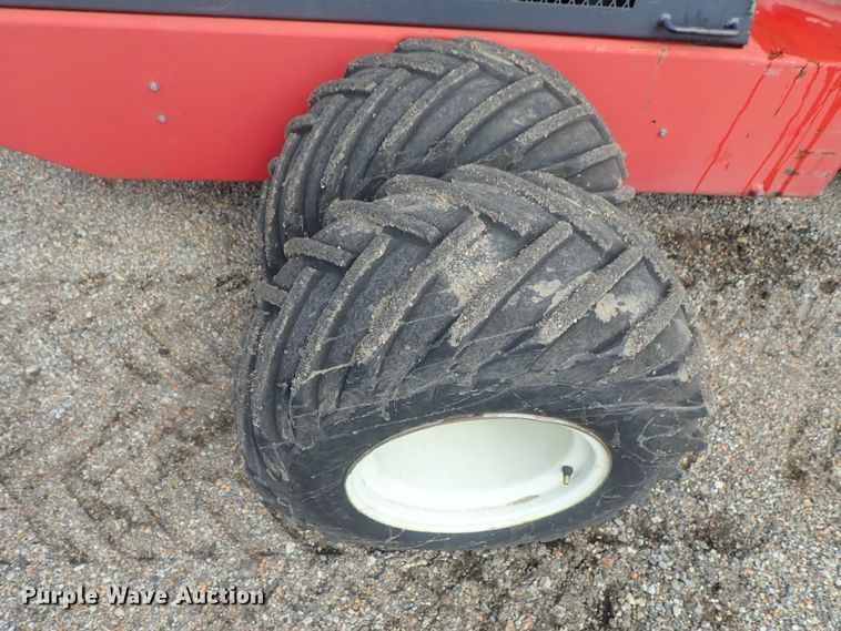 image for item DI4564 1999 Power Trac PT-1850 slope mower