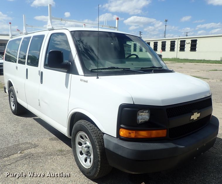 image for item DI4566 2009 Chevrolet Express 1500  van