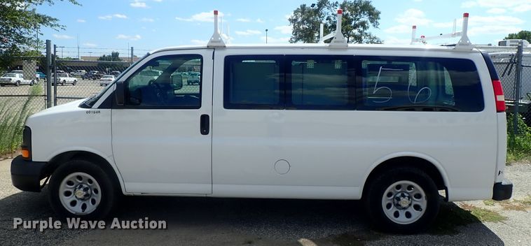 image for item DI4566 2009 Chevrolet Express 1500  van