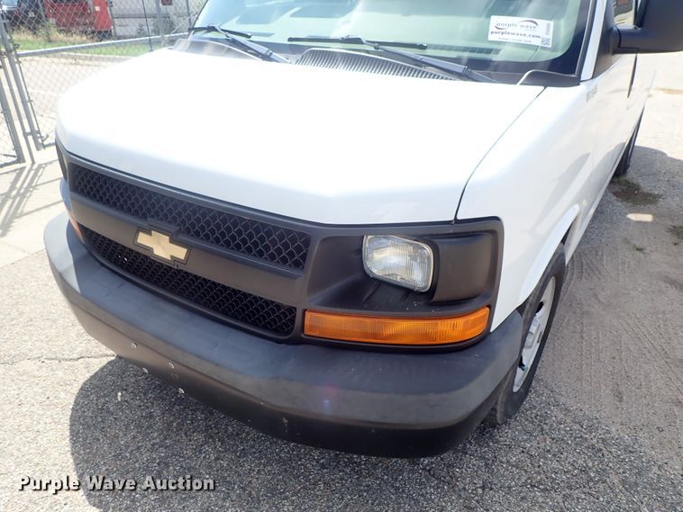 image for item DI4566 2009 Chevrolet Express 1500  van