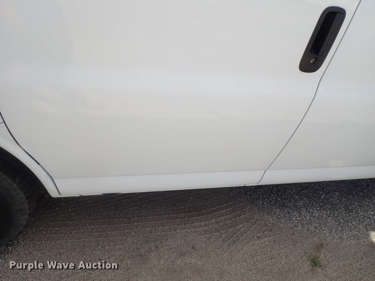 image for item DI4566 2009 Chevrolet Express 1500  van
