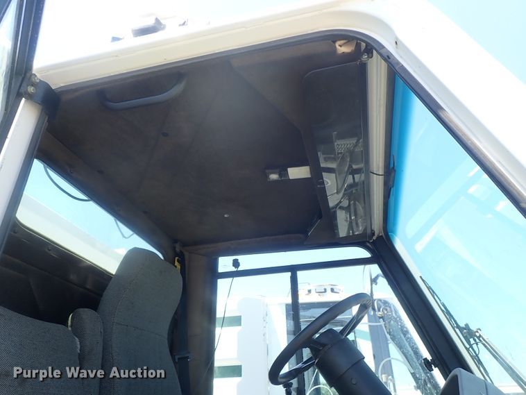 image for item DI4567 2015 Global M3  street sweeper